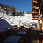 酒店 Logis Restaurant U'fredy 2*