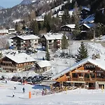 Logis Restaurant U'fredy 2* 拉克吕萨