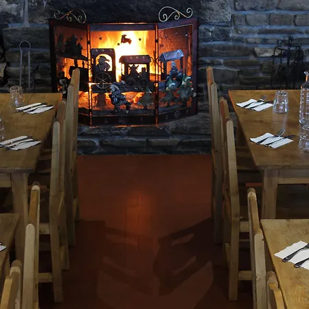 Hotel Logis Restaurant U'fredy La Clusaz