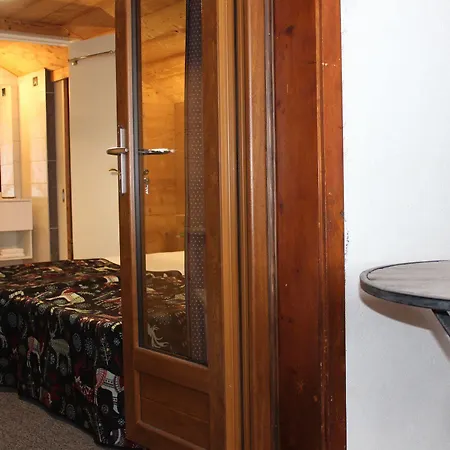 Hotel Restaurant U'fredy 2*