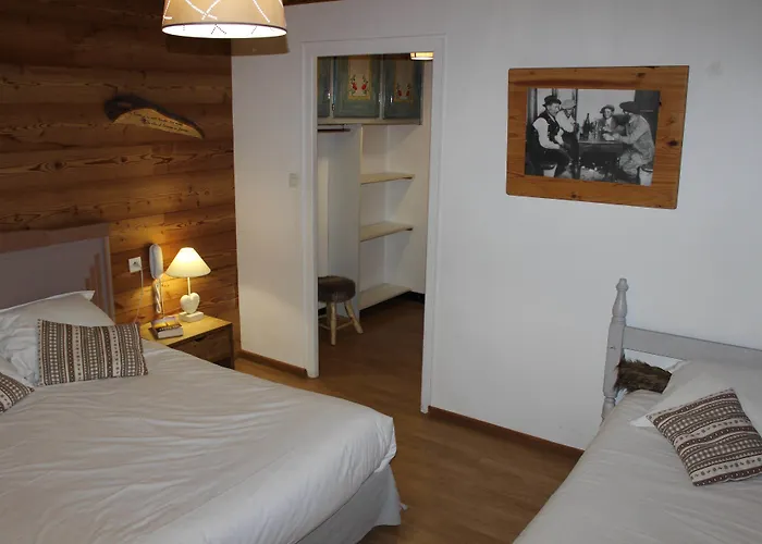 Hotel Logis Restaurant U'fredy 2*