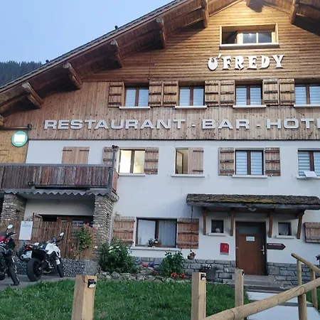 Logis Restaurant U'fredy فندق 2*